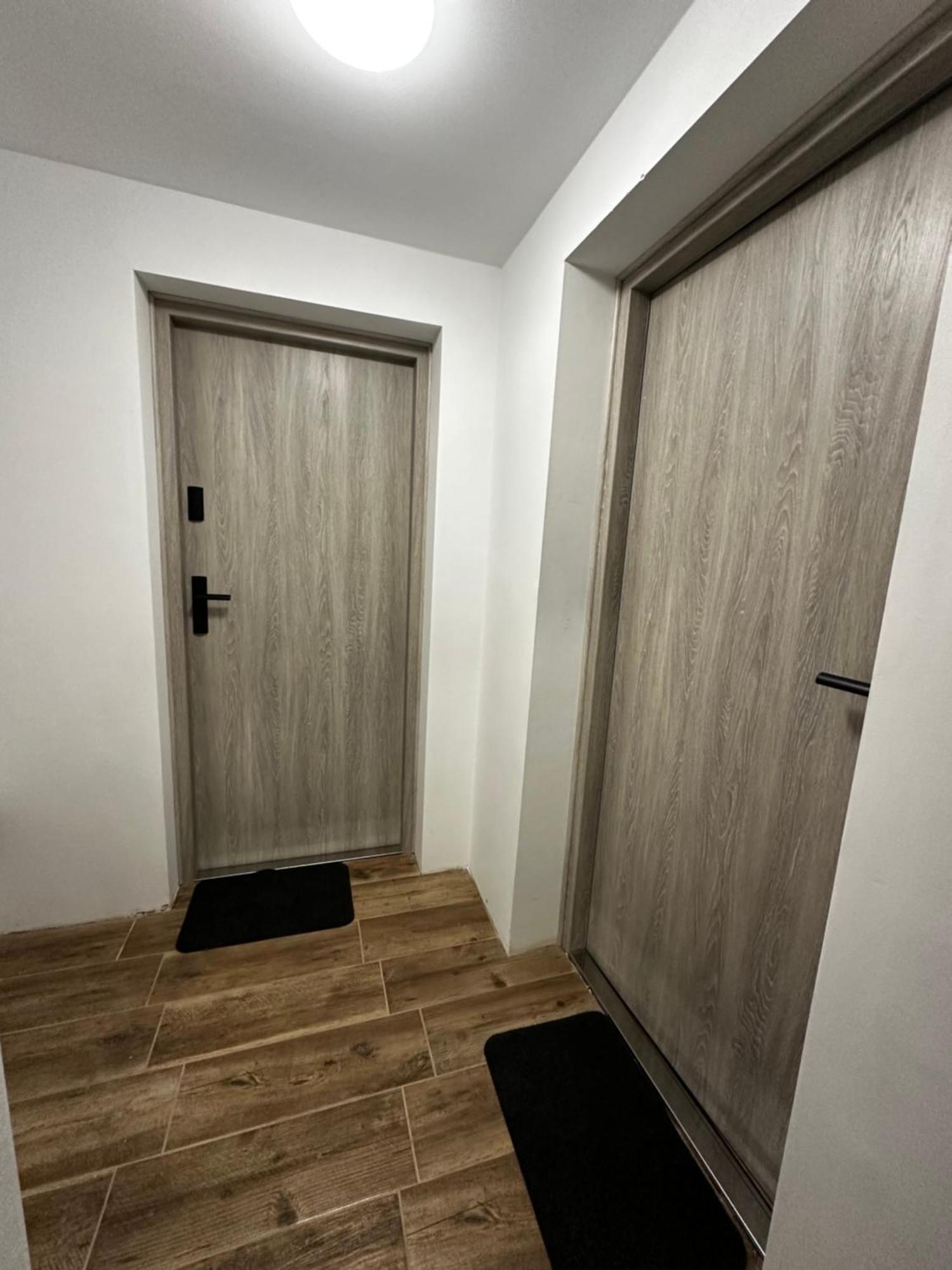 Niron Apartament Dabrowskiego Pila Bagian luar foto